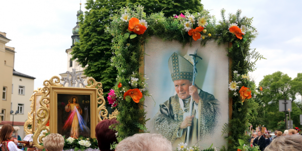 FESTA DE LA DIVINA MISERICÒRDIA
